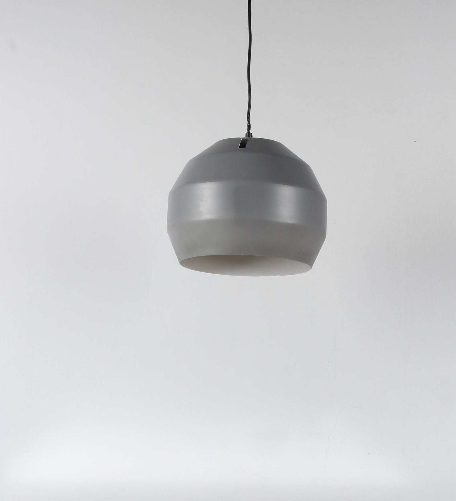Ujjala Metal Round Hanging Light Grey Finish