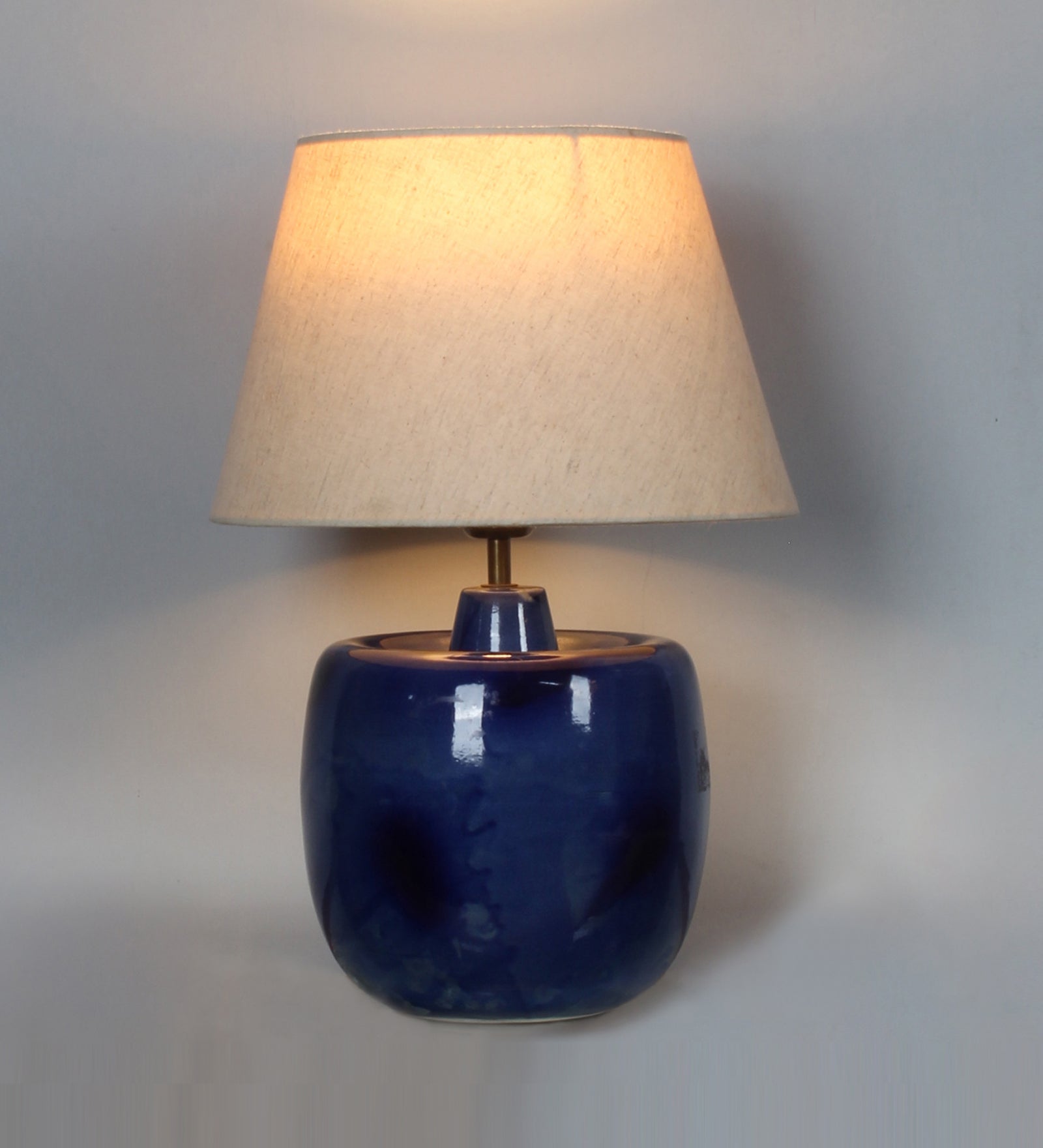 Ujjala Ceramic Table Lamp Pot Shape blue color with Off-White Lamp Shade