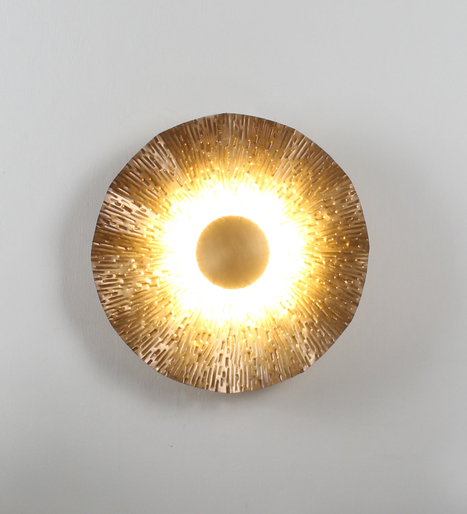 Inbuilt Metal Wall Light